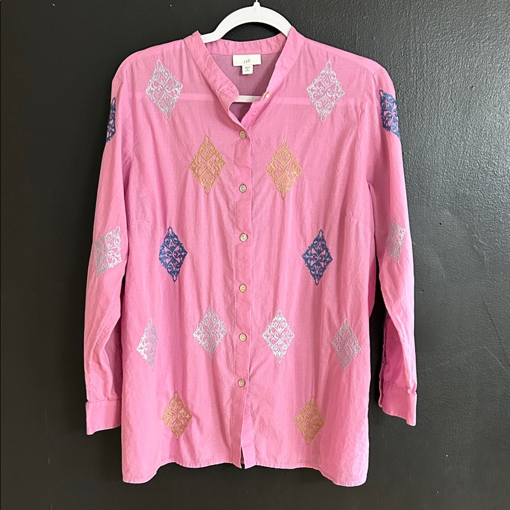 J. Jill Pink Button Down Shirt with Multicolor Embroidery Size M Petite